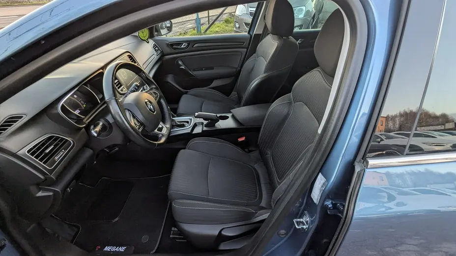 RENAULT Megane -