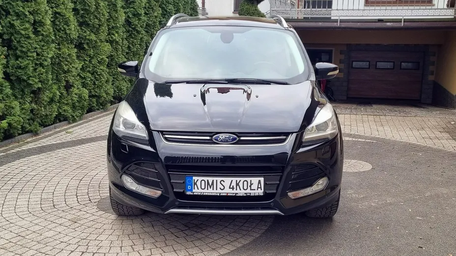 FORD Kuga -