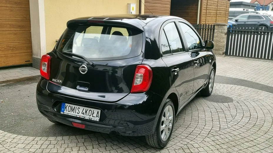 NISSAN Micra -