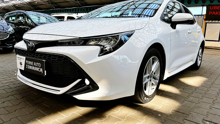 TOYOTA Corolla -