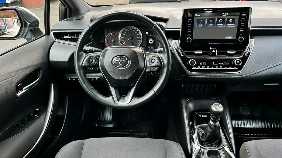 TOYOTA Corolla -