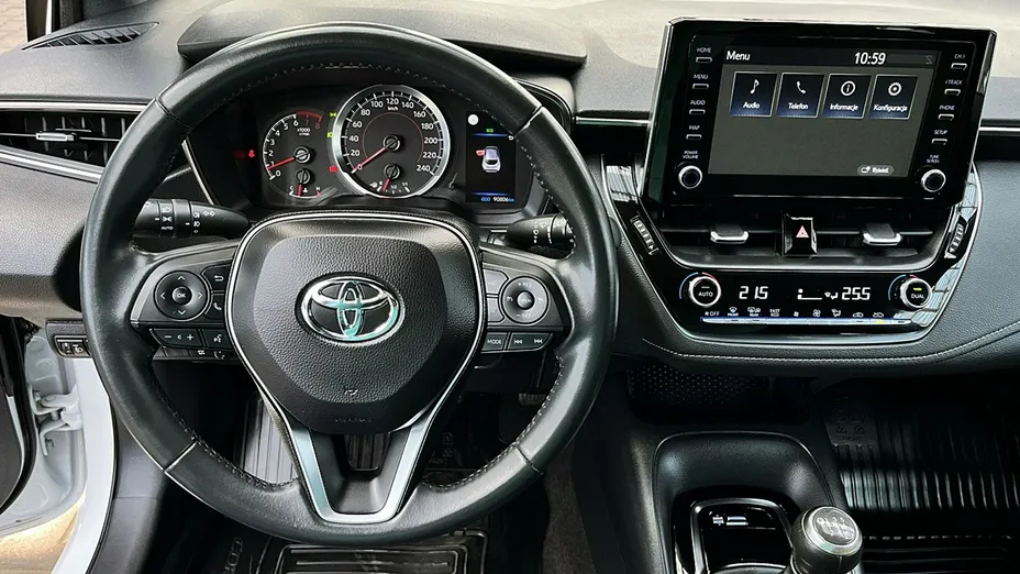 TOYOTA Corolla -