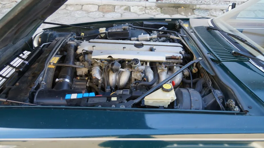 JAGUAR XJS -