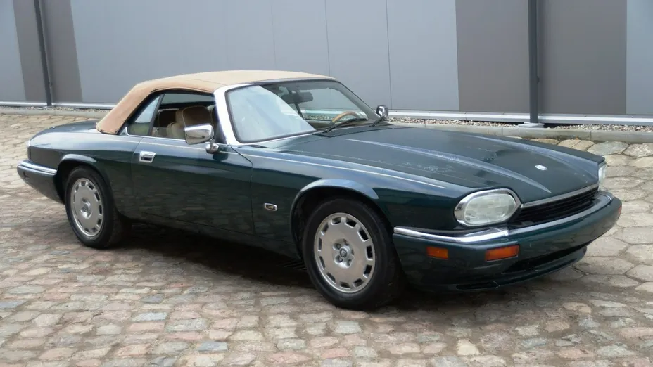 JAGUAR XJS -