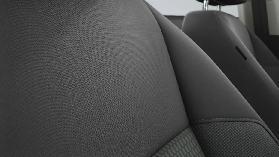 VOLKSWAGEN Polo -