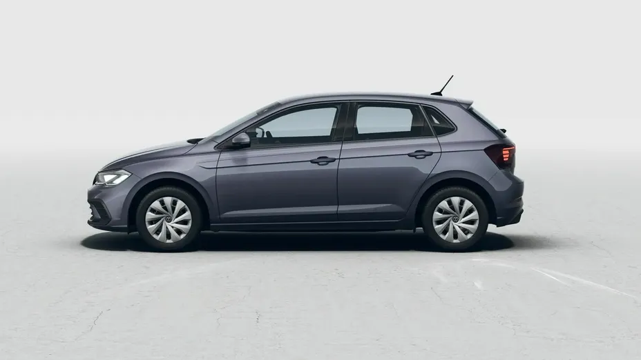 VOLKSWAGEN Polo -