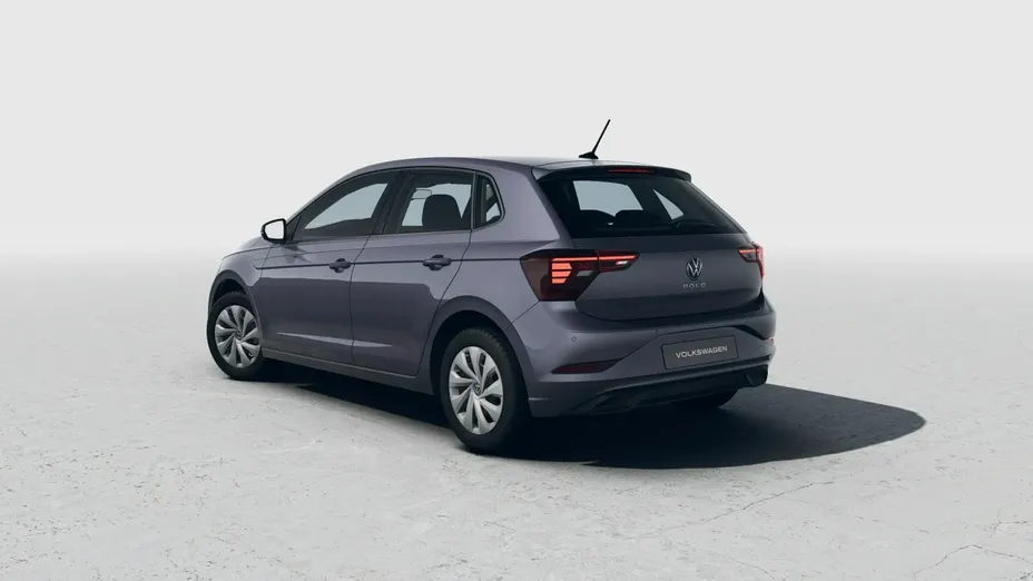 VOLKSWAGEN Polo -