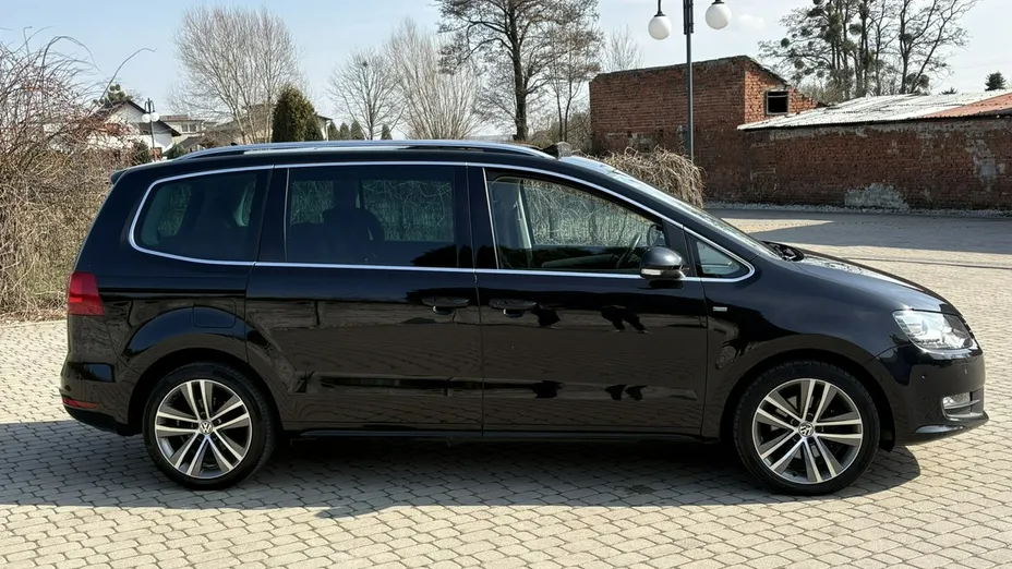 VOLKSWAGEN Sharan -