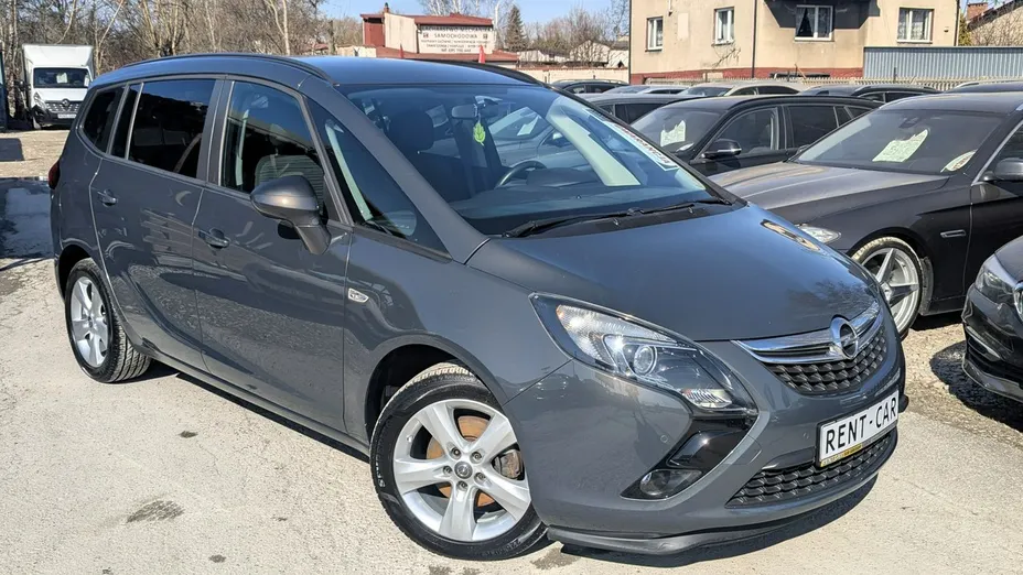 OPEL Zafira -