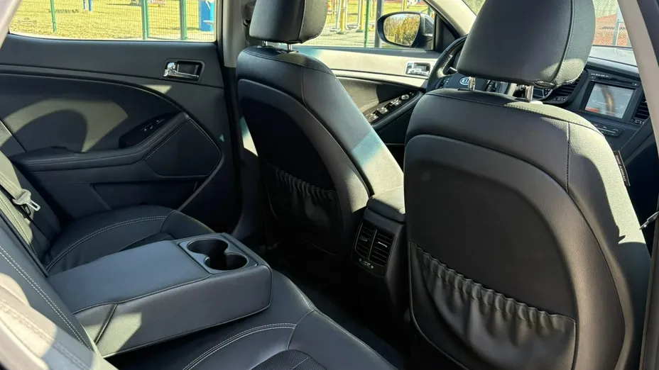 KIA Optima -