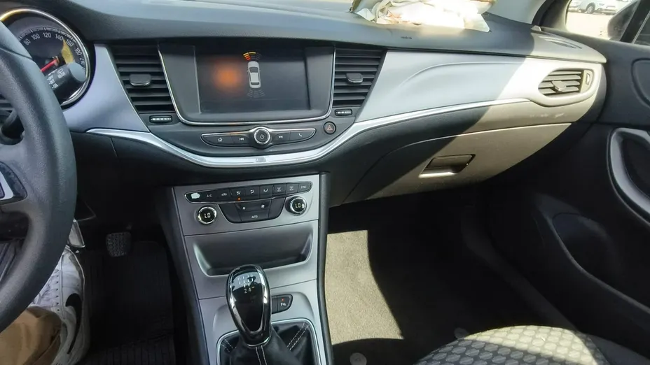 OPEL Astra -