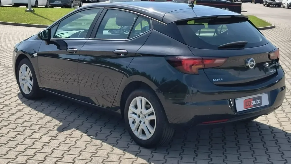 OPEL Astra -