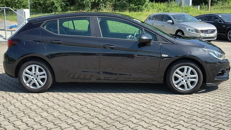OPEL Astra -