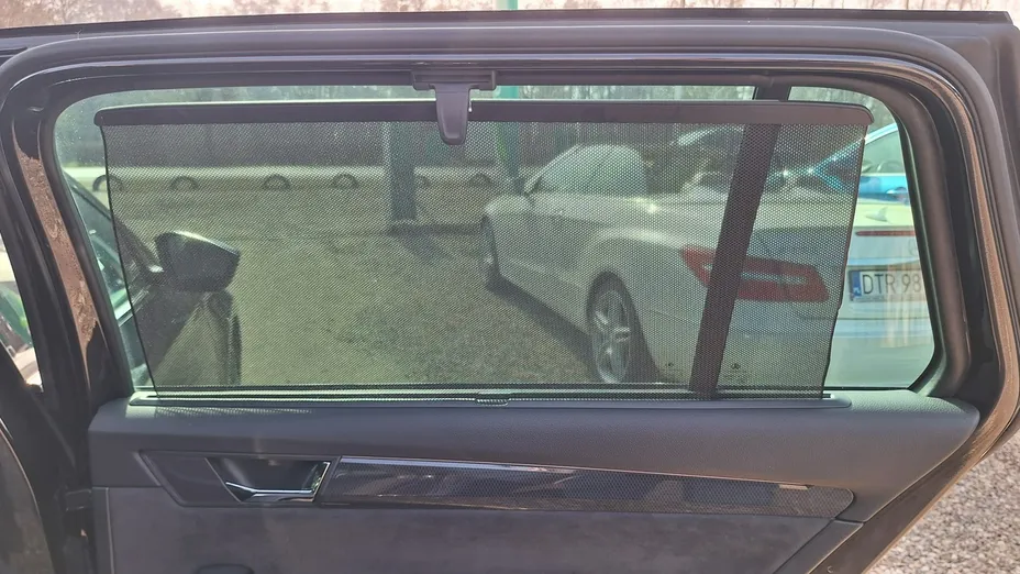 SKODA Superb -