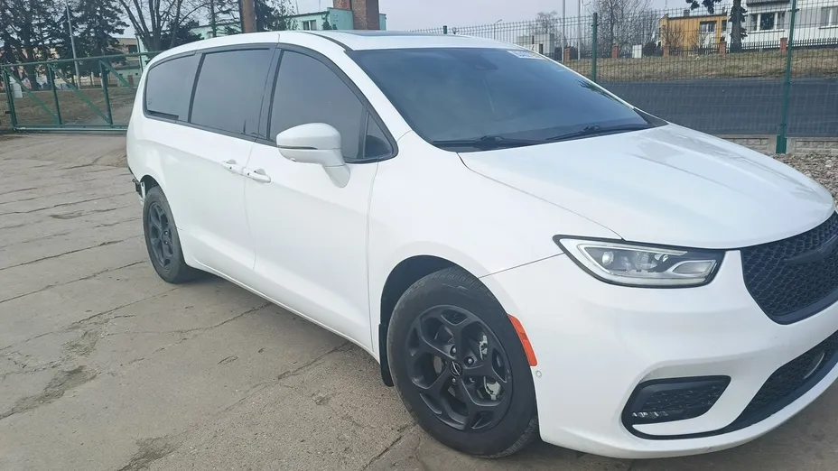 CHRYSLER Pacifica -