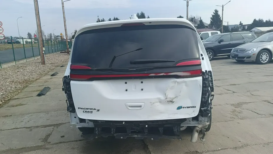 CHRYSLER Pacifica -