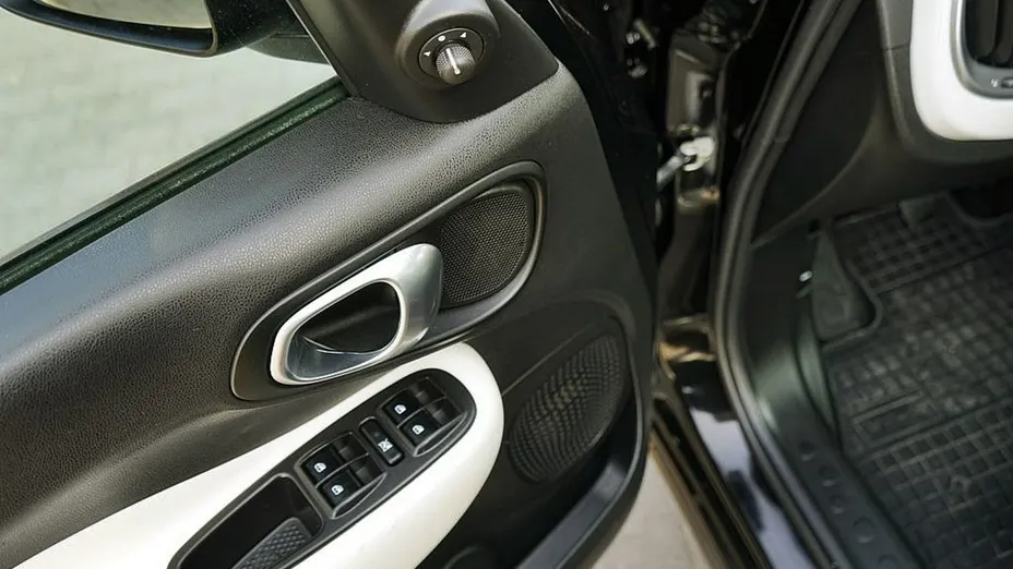 FIAT 500L -