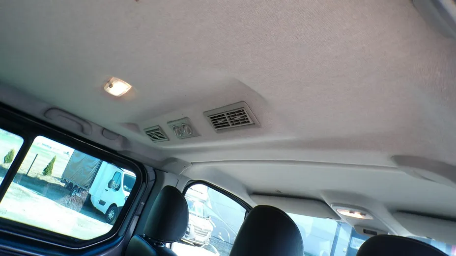 RENAULT Trafic -