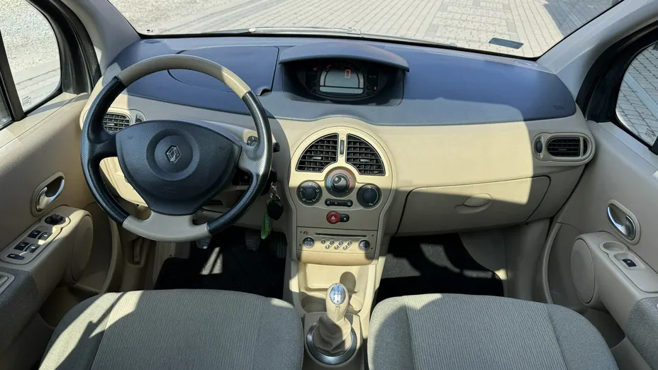 RENAULT Modus -