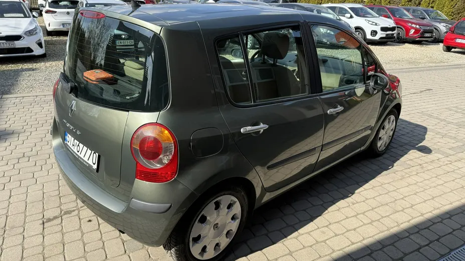 RENAULT Modus -
