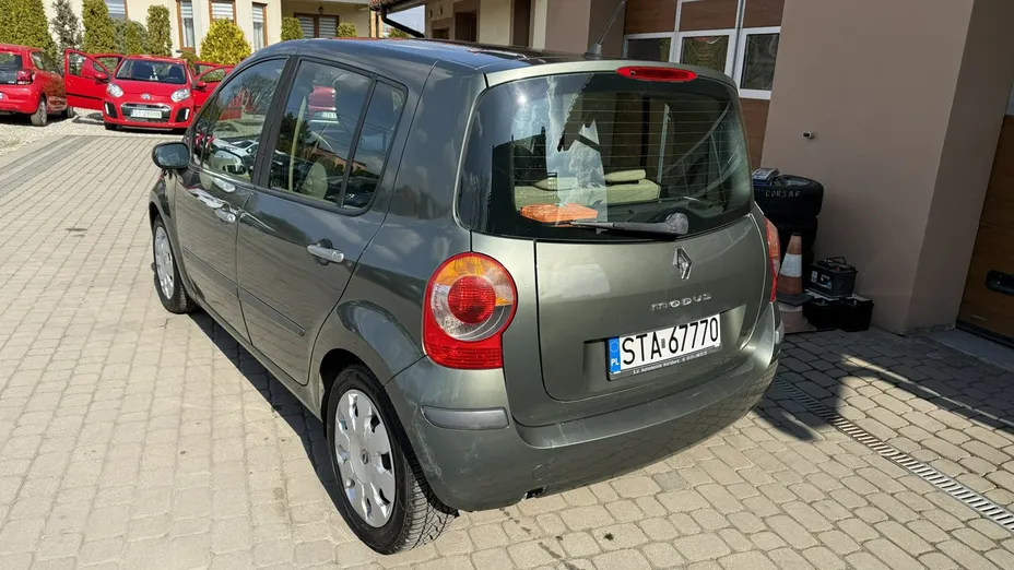 RENAULT Modus -