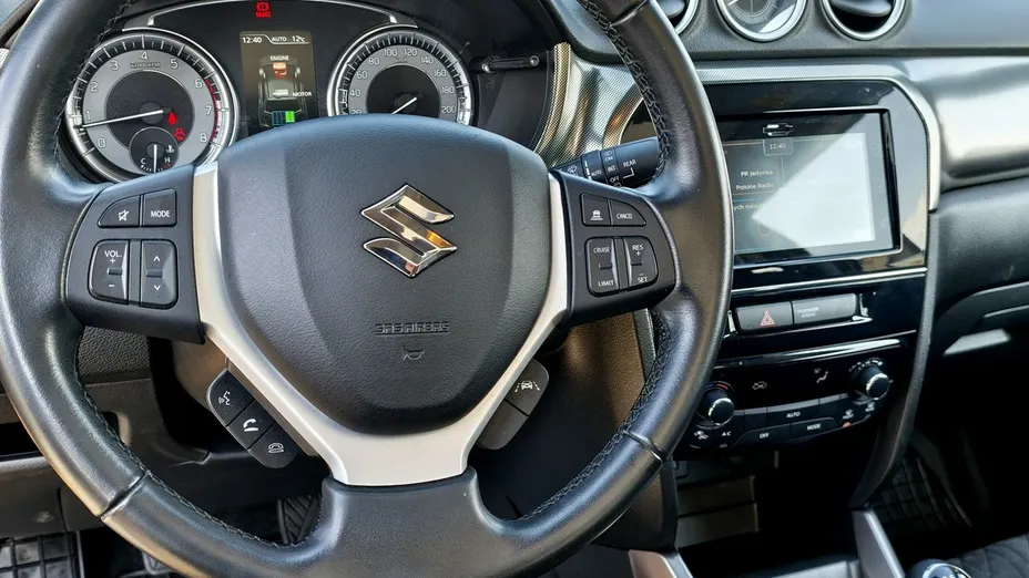 SUZUKI Vitara -