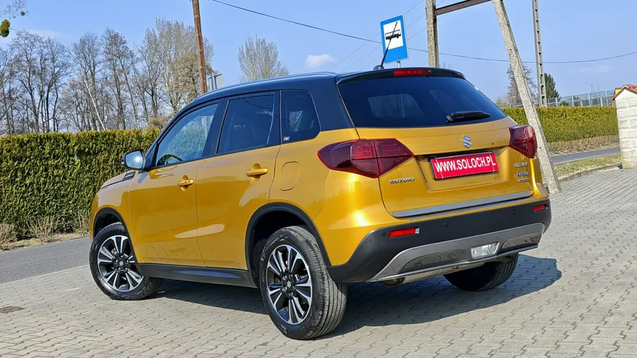 SUZUKI Vitara -