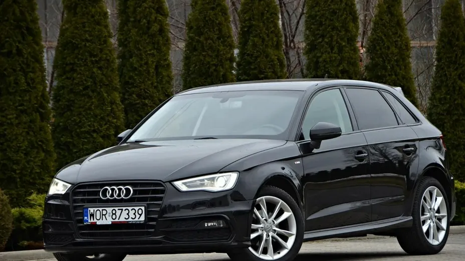 AUDI A3 Sportback -