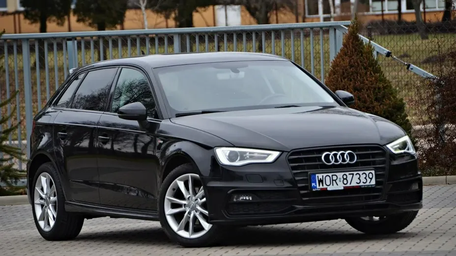 AUDI A3 Sportback -