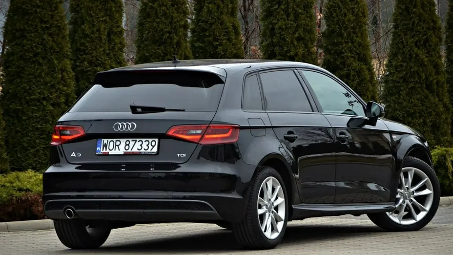AUDI A3 Sportback -