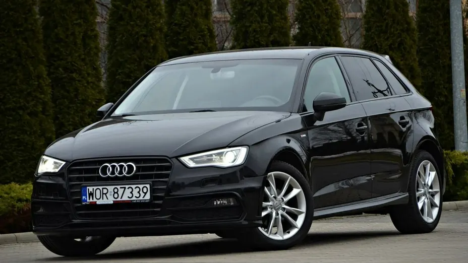 AUDI A3 Sportback -