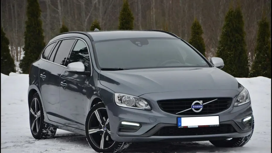 VOLVO V60 -