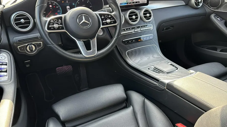 MERCEDES-BENZ GLC -