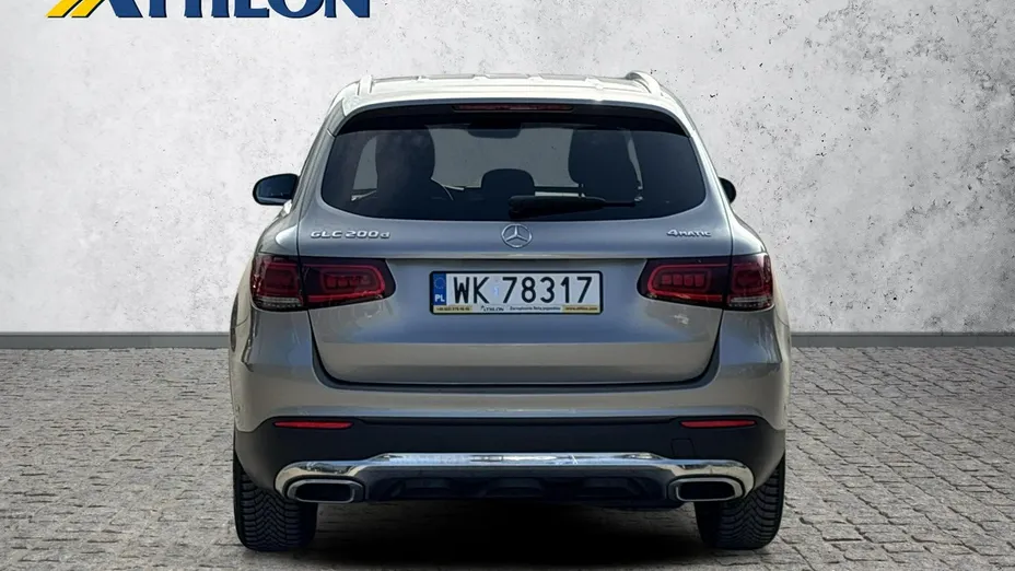MERCEDES-BENZ GLC -