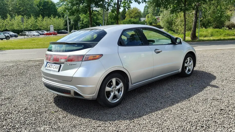 HONDA Civic -