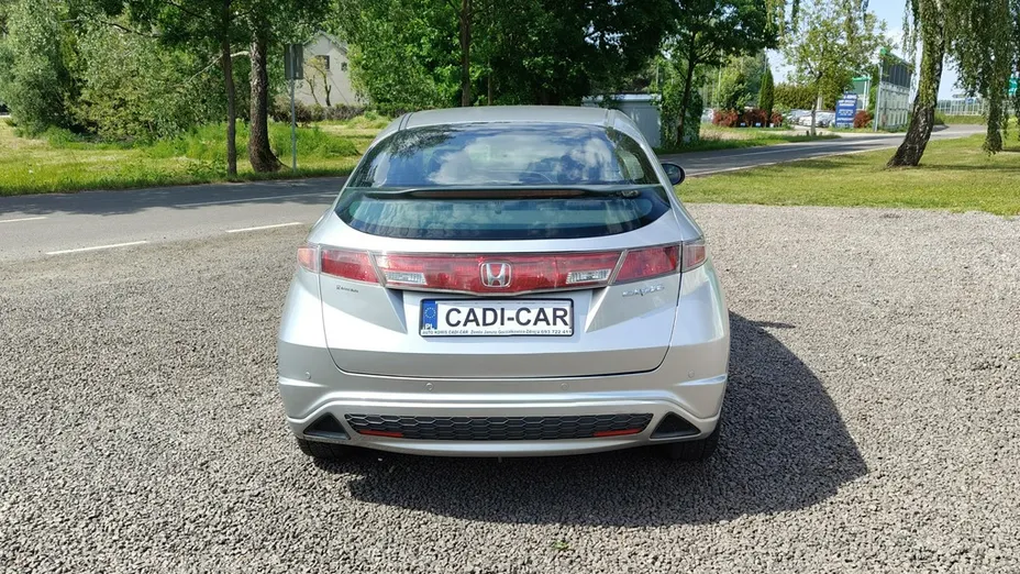 HONDA Civic -