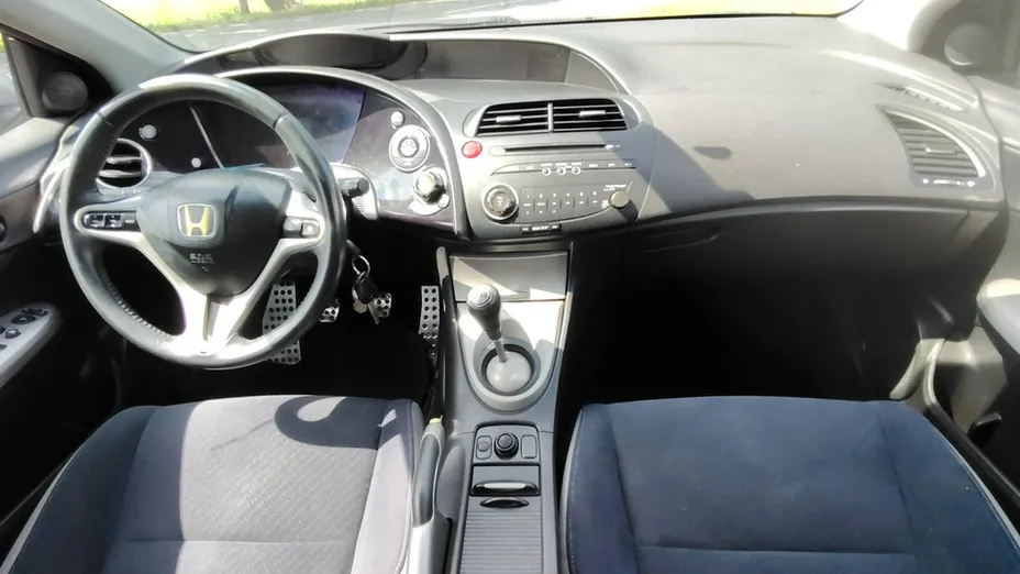 HONDA Civic -