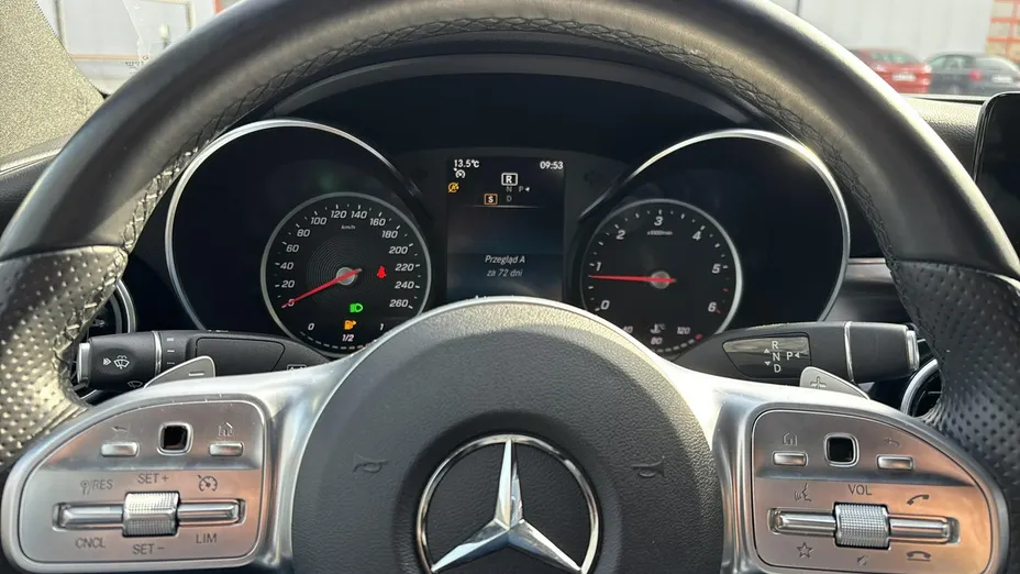 MERCEDES-BENZ C Klasa -
