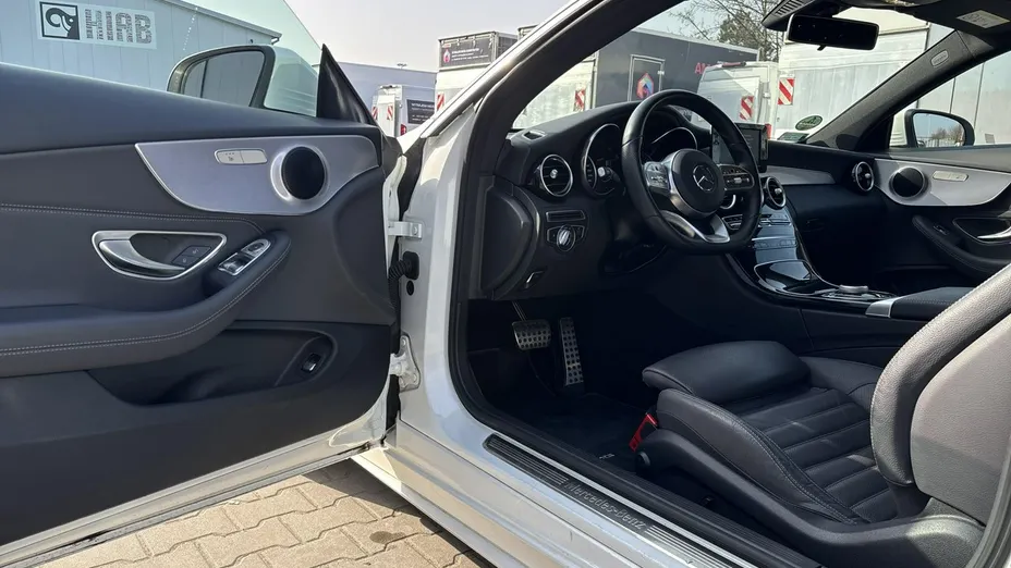 MERCEDES-BENZ C Klasa -