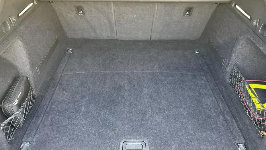 AUDI A4 -