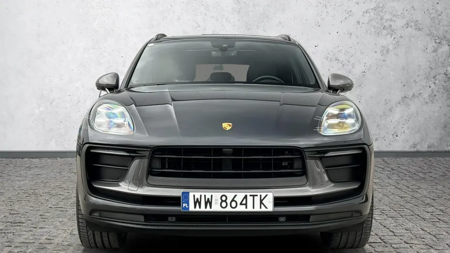 PORSCHE Macan -