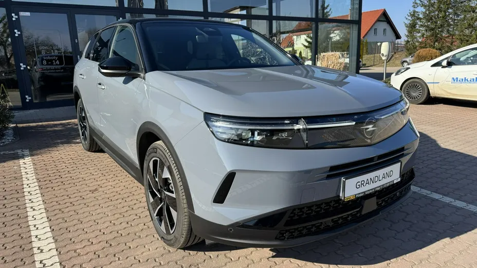OPEL Grandland X -