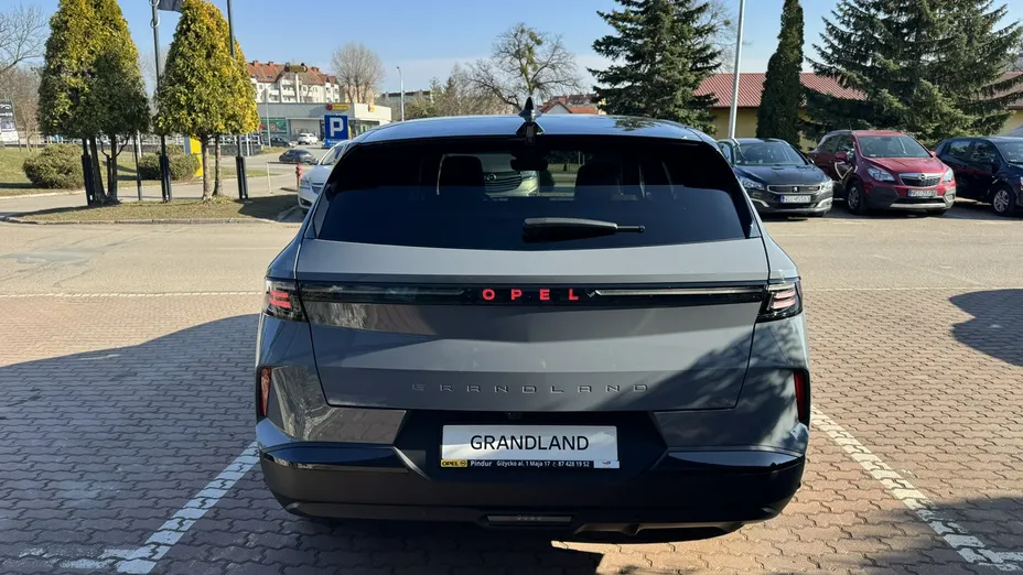 OPEL Grandland X -