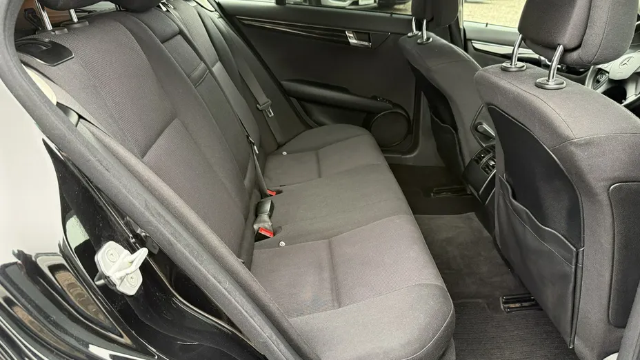 MERCEDES-BENZ C Klasa -