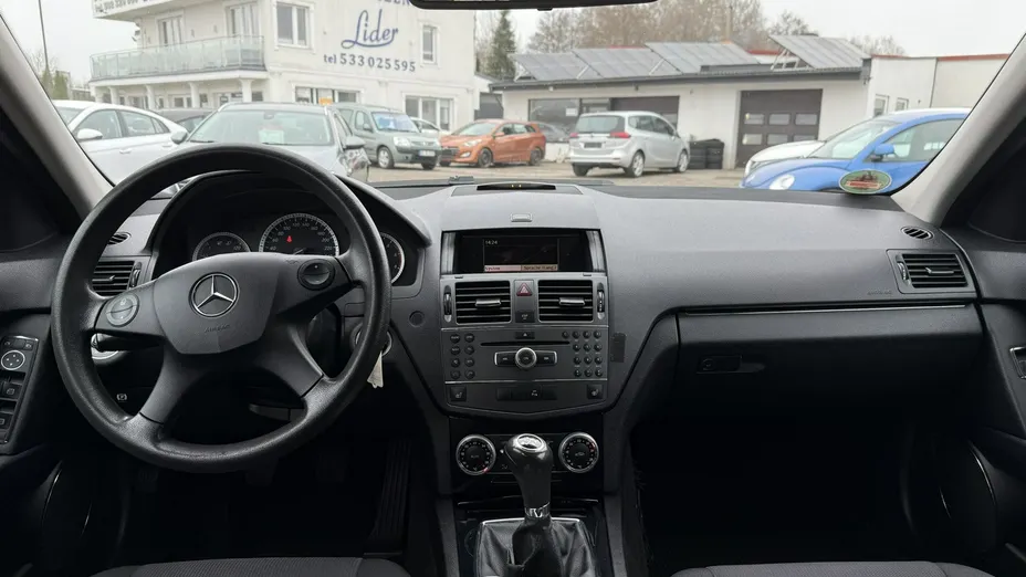 MERCEDES-BENZ C Klasa -