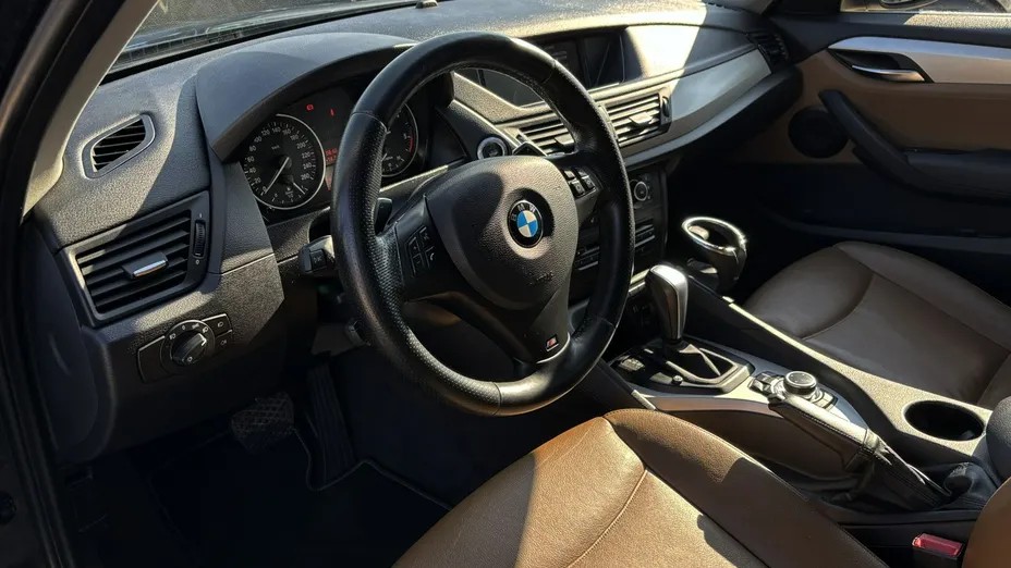 BMW X1 -