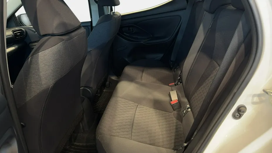 TOYOTA Yaris Yaris 1.5 Comfort