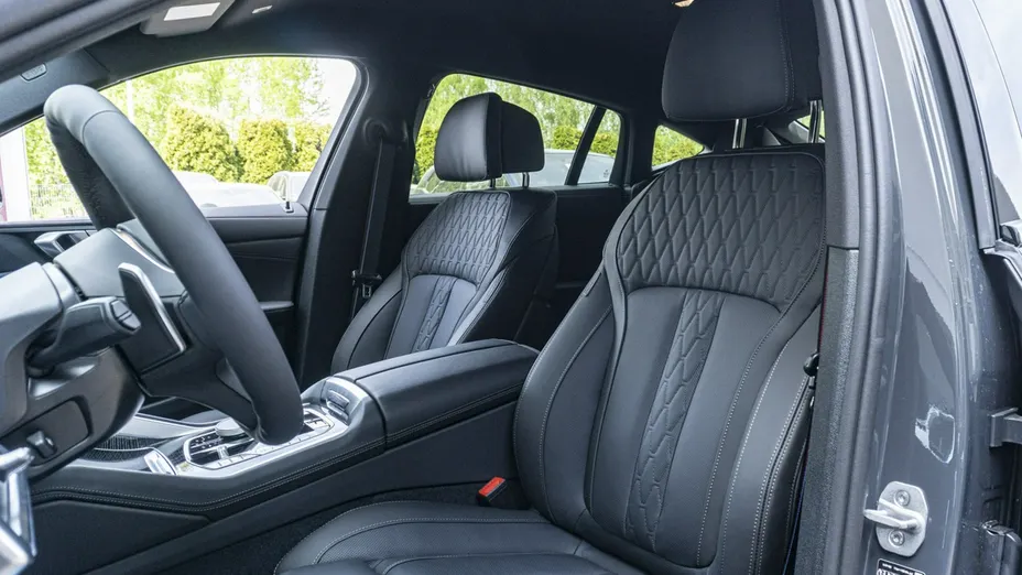 BMW X6 -