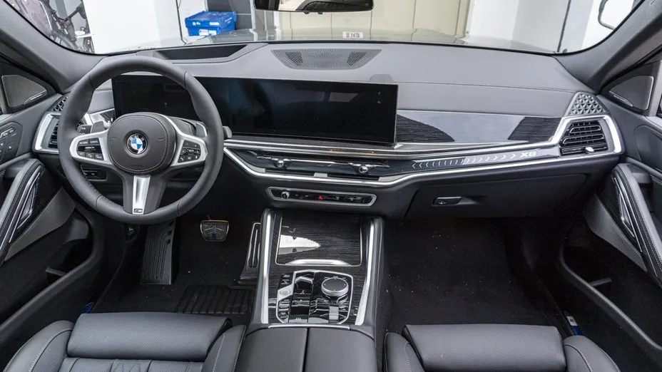 BMW X6 -
