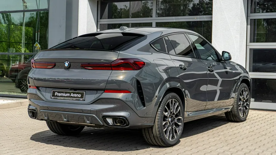 BMW X6 -